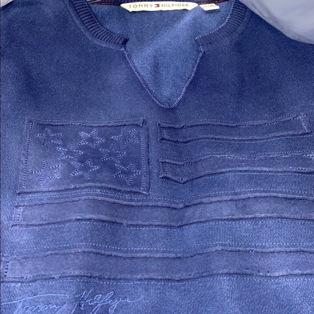 Tommy Hilfiger sweater